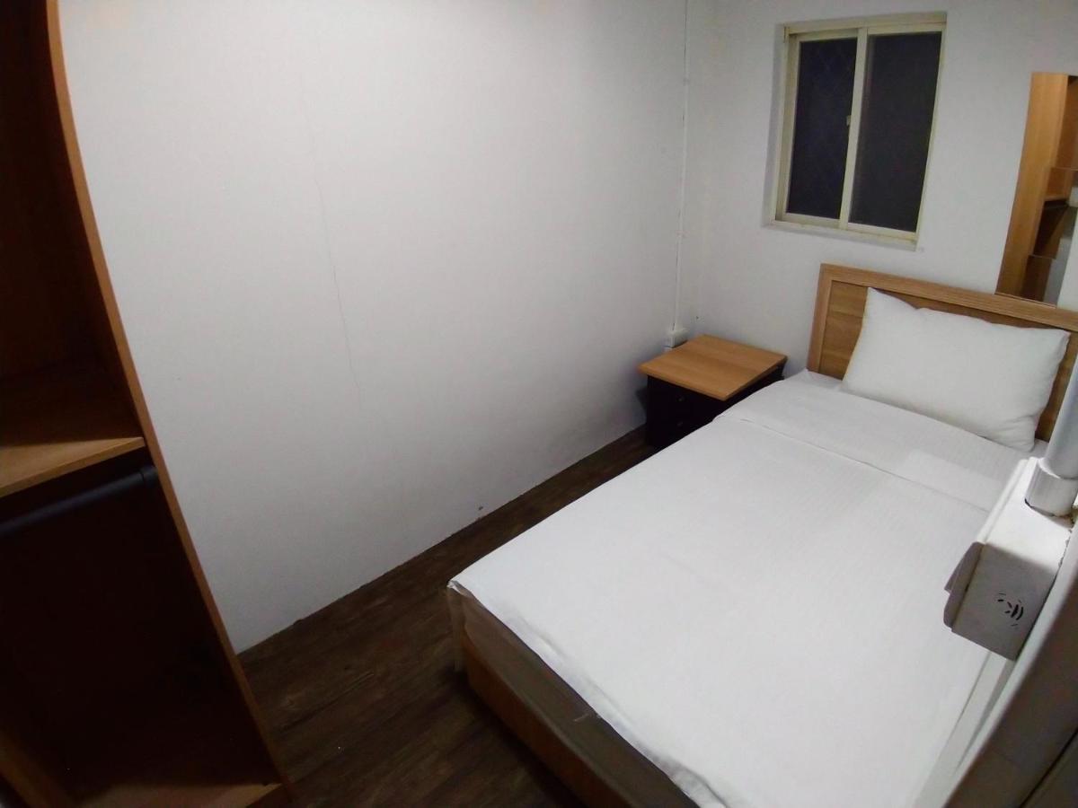 Pure St-Ay Apartment Taipei Exterior photo